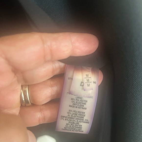 Ellie Tahiti Blazer Vest - Picture 3 of 12